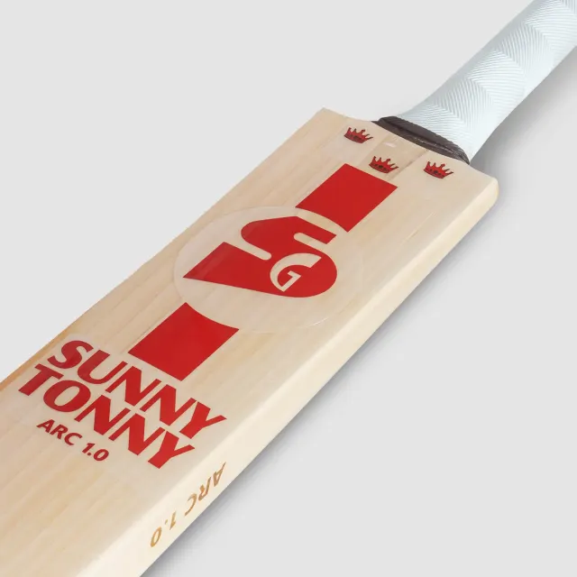 Arc 1.0 English Willow Cricket Bat – SG