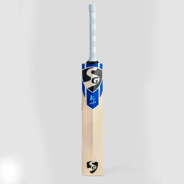 Axar Player English Willow Bat – SG