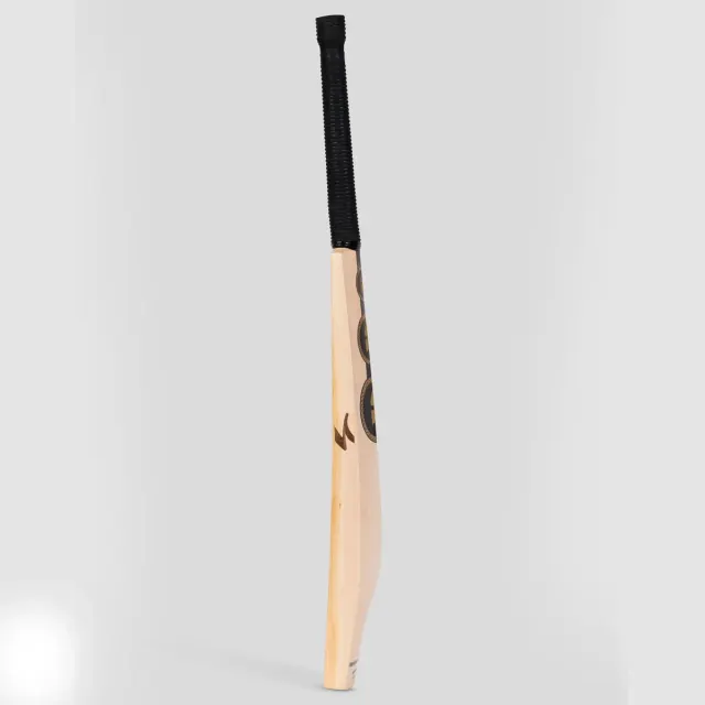 King Cobra Arc 1.0 English Willow Cricket Bat – SG
