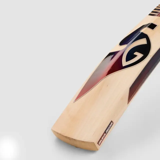 Maxstar Classic English Cricket Bat – SG