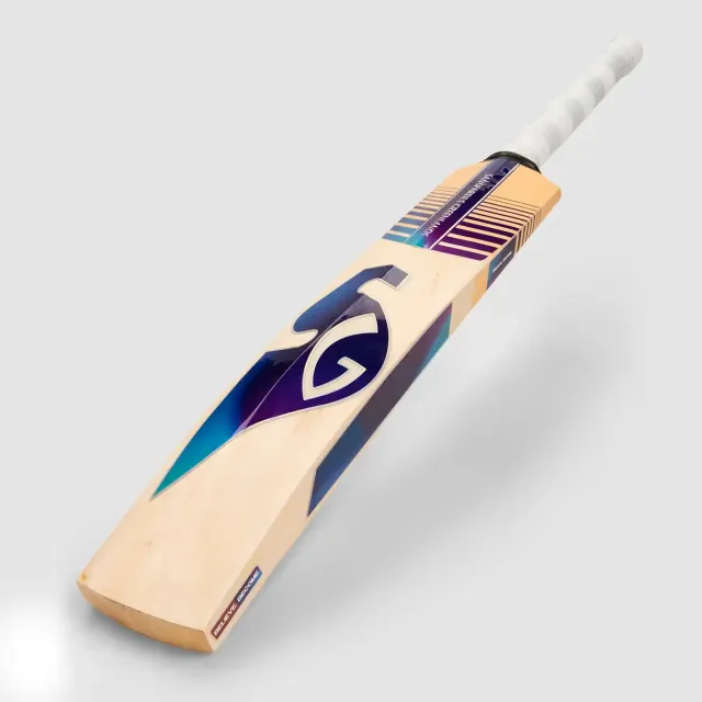 Skipper Icon English Cricket Bat – SG