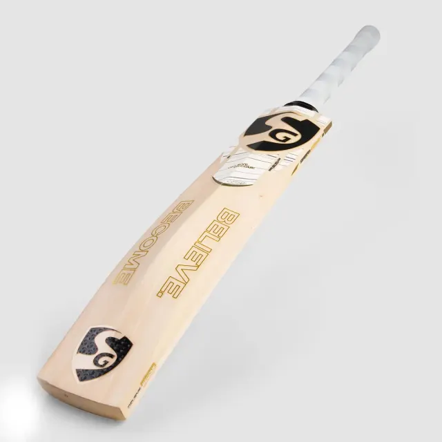 Smriti 4.0 English Willow Cricket Bat – SG