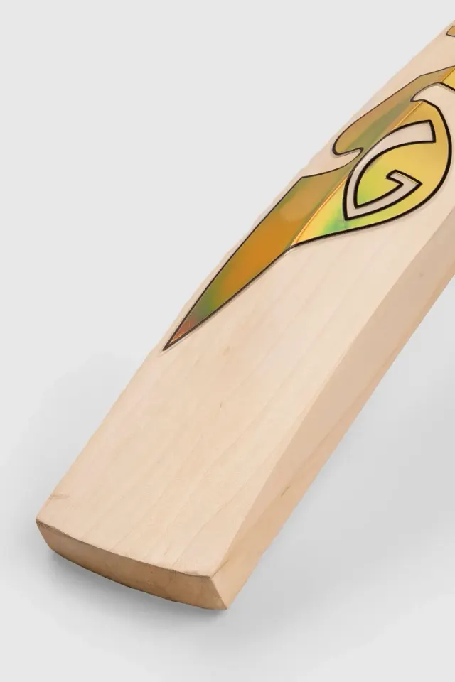 Sunny Gold Icon English Cricket Bat – SG