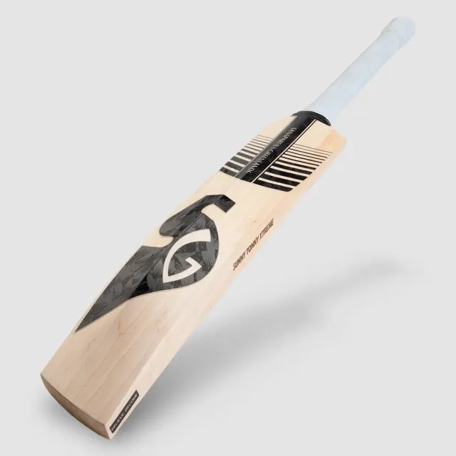 Sunny Tonny Xtreme Black English Willow Cricket Bat – SG