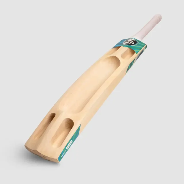 T-Dominor Scoop Cricket Bat - Kashmir Willow – SG