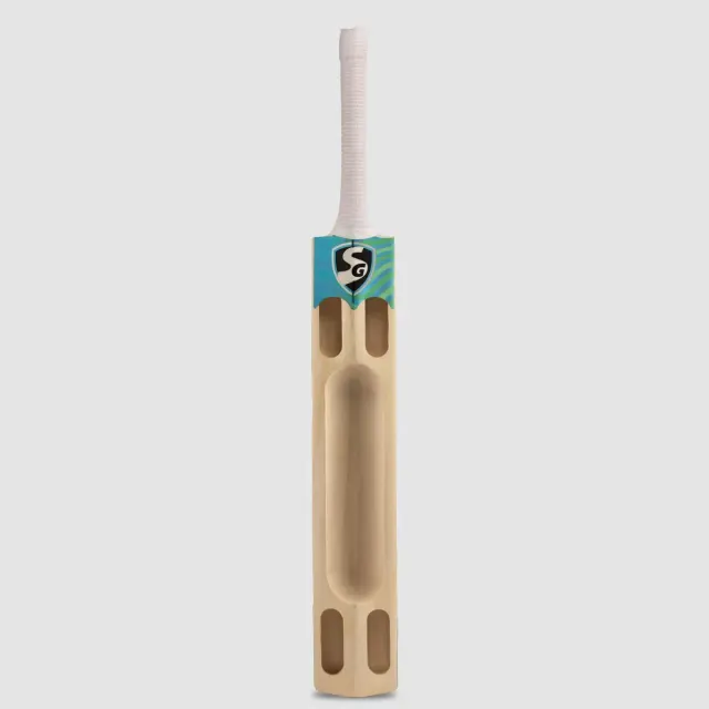 T-Dominor Scoop Cricket Bat - Kashmir Willow – SG