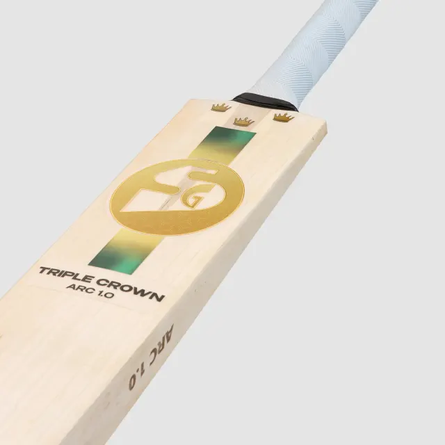 Triple Crown Arc 1.0 English Willow Cricket Bat – SG