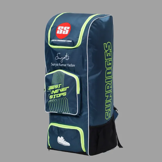 Mass Duffle Wheelie Kitbag – SS